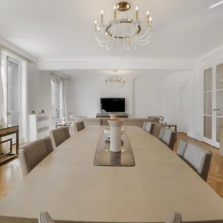 Luxury 5 Bed - Opposite Arc De Triomphe Appartamento Parigi