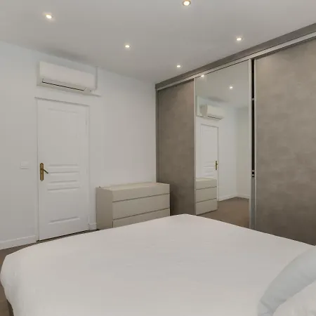 Luxury 5 Bed - Opposite Arc De Triomphe Parigi