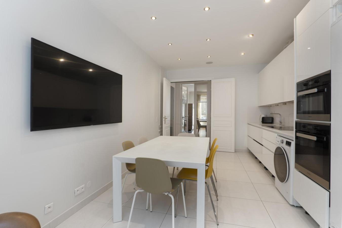 Luxury 5 Bed - Opposite Arc De Triomphe Parigi