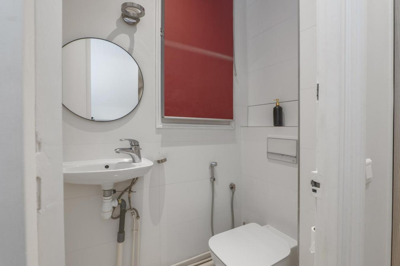 Luxury 5 Bed - Opposite Arc De Triomphe